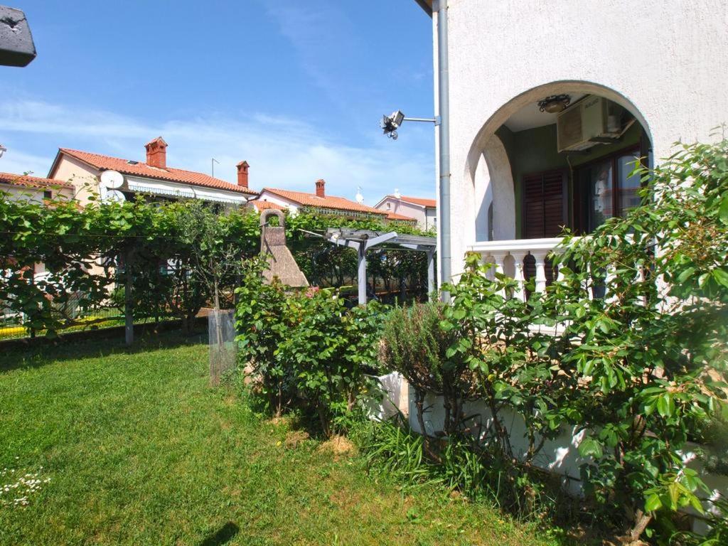 Apartment Tigo - 2 Bedrooms, 2 Bathrooms, Terrace And Big Garden Fažana Extérieur photo