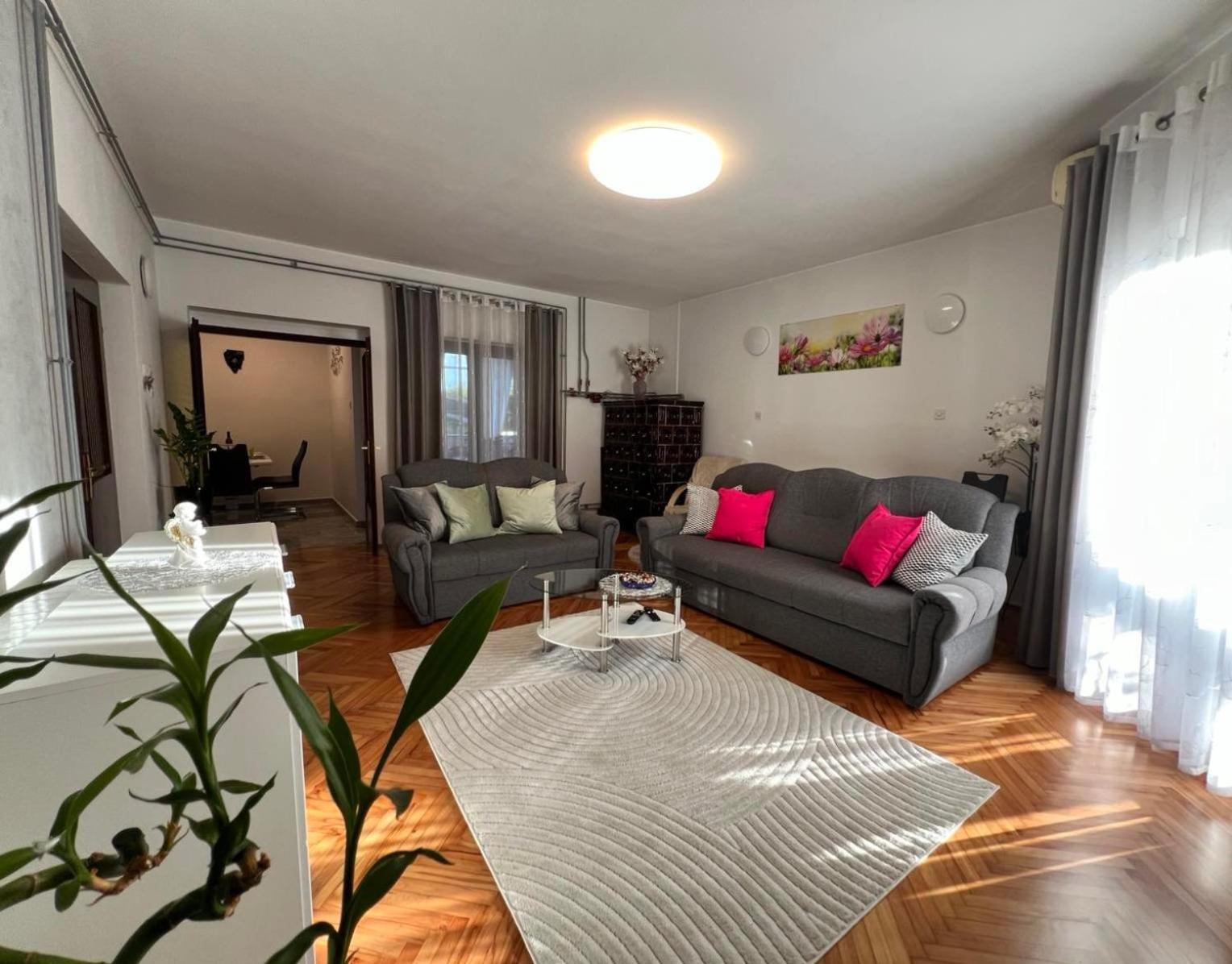 Apartment Tigo - 2 Bedrooms, 2 Bathrooms, Terrace And Big Garden Fažana Extérieur photo